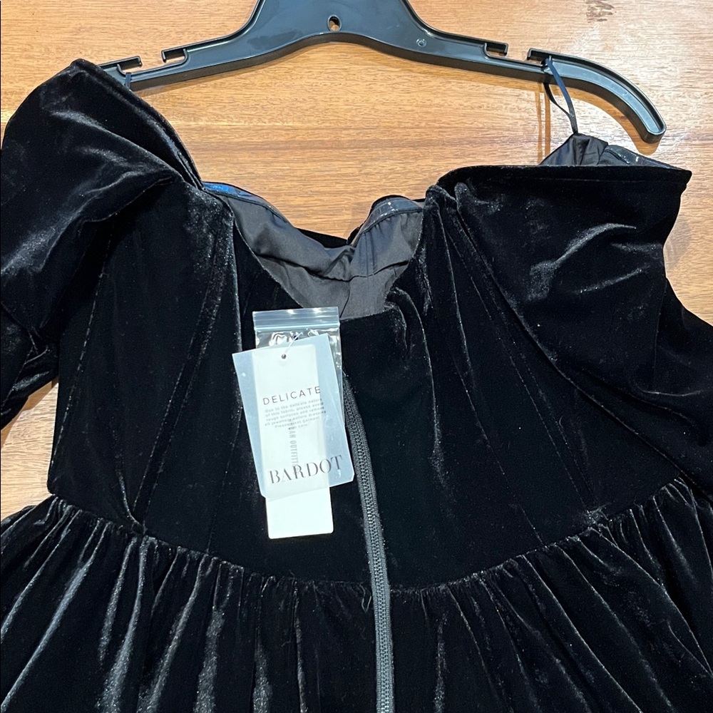 Bardot Black Velvet  Dress with crystal Details - Picture 7 of 11